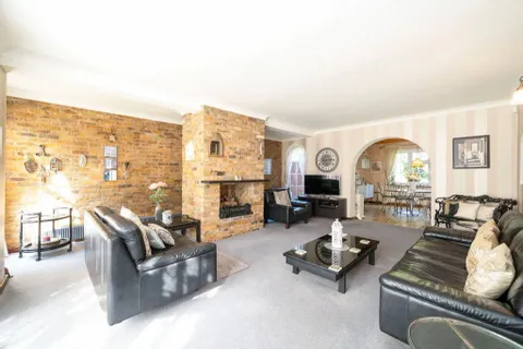 4 bedroom house for sale