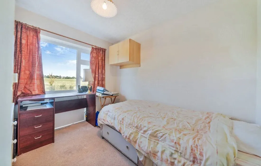 2 bedroom bungalow for sale