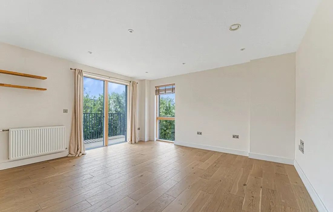 2 bedroom apartment for sale