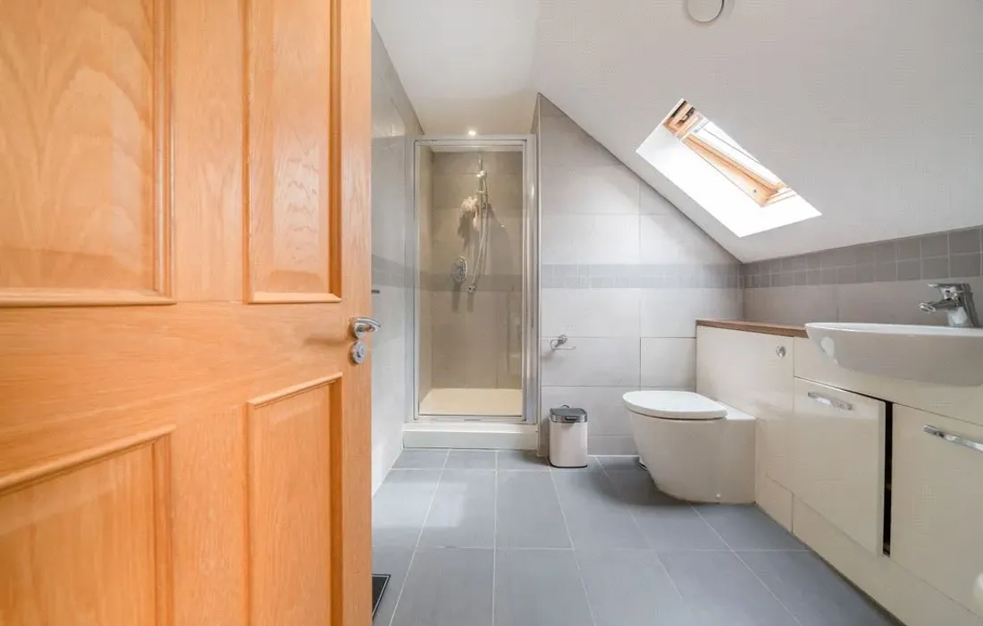 5 bedroom house for sale