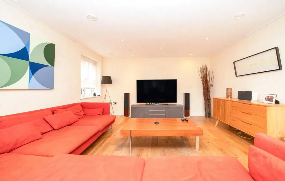 5 bedroom house for sale