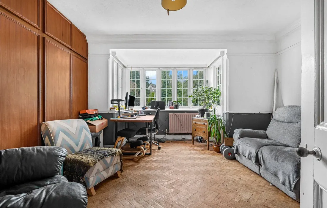 5 bedroom house for sale