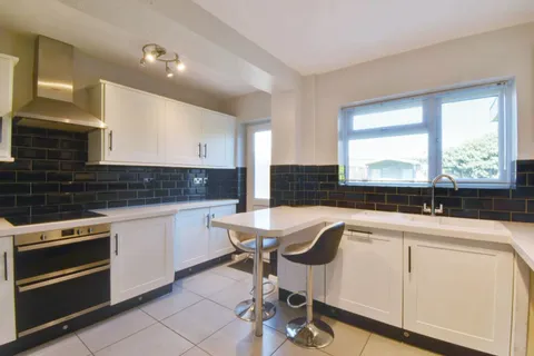 3 bedroom house to rent