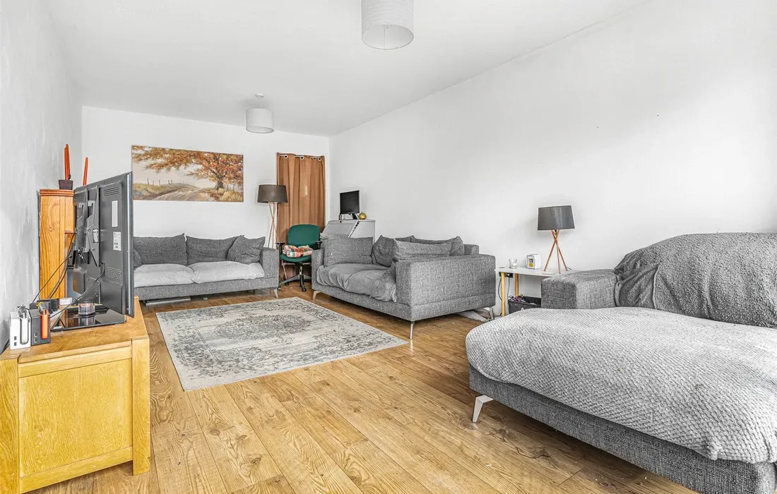 4 bedroom bungalow for sale