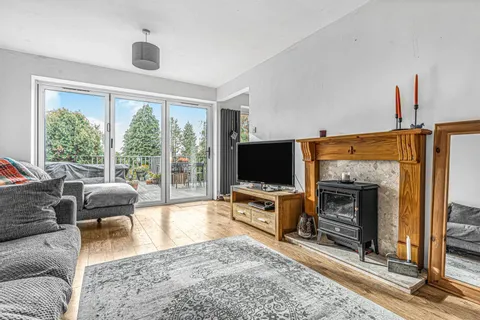 4 bedroom bungalow for sale