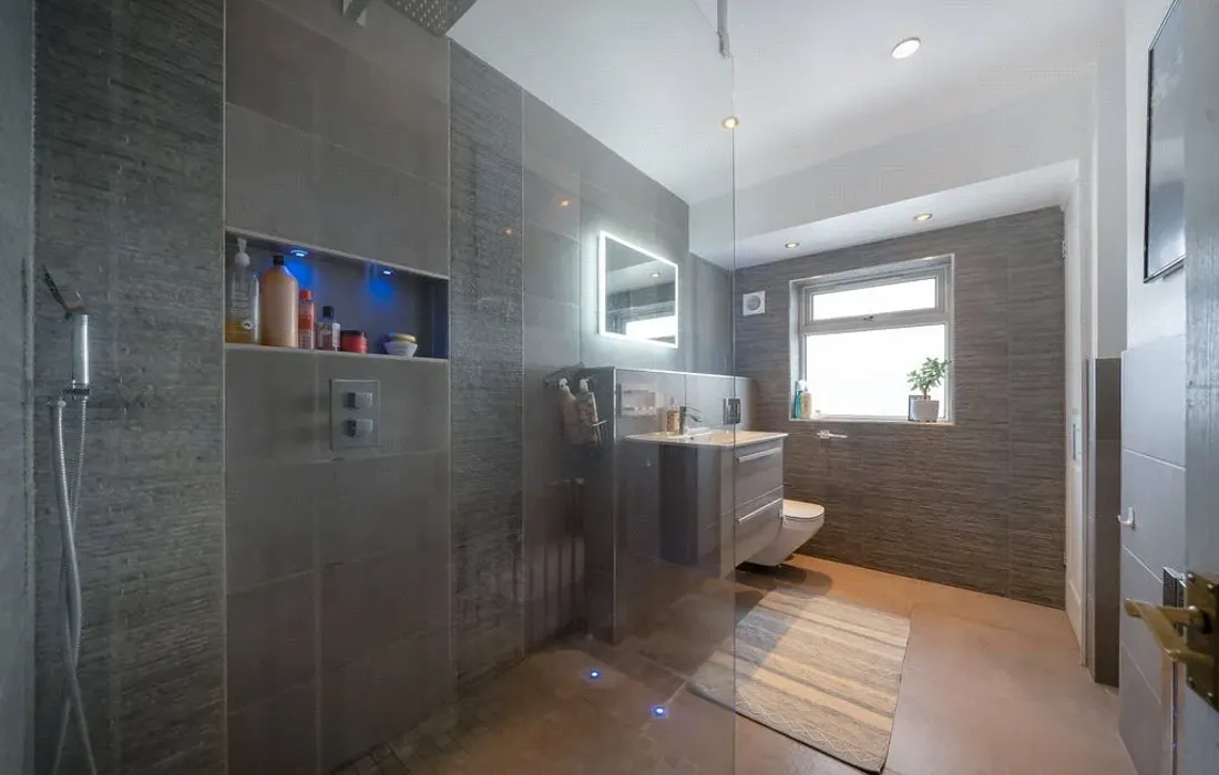 3 bedroom house for sale