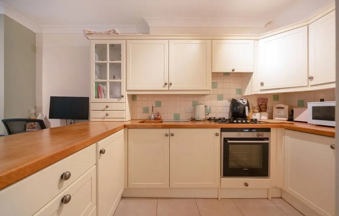 1 bedroom apartment for sale