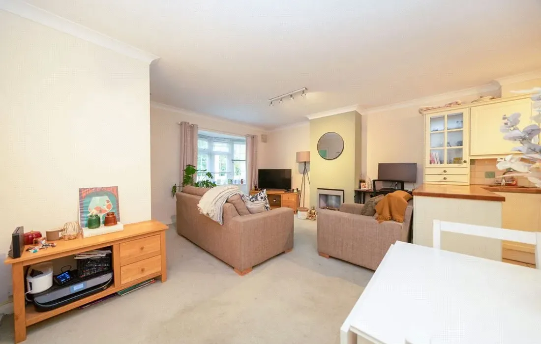 1 bedroom apartment for sale