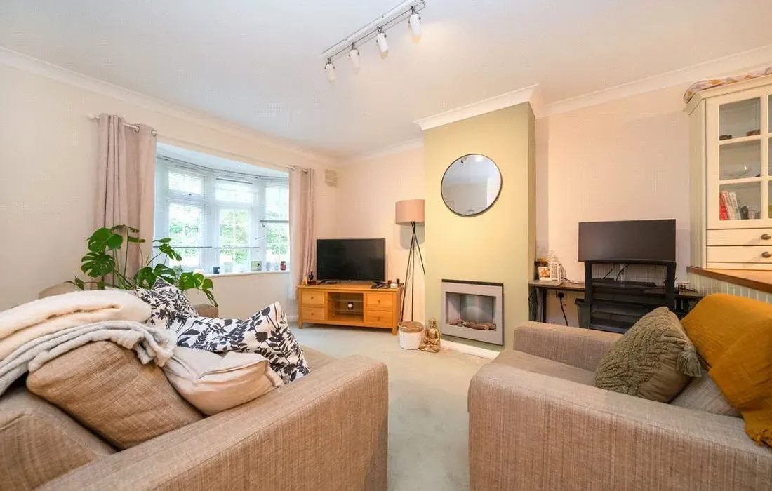 1 bedroom apartment for sale