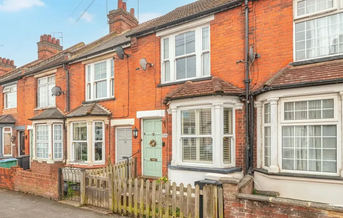 2 bedroom house for sale