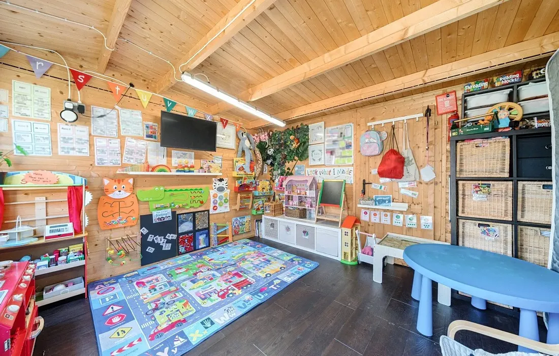 5 bedroom house for sale