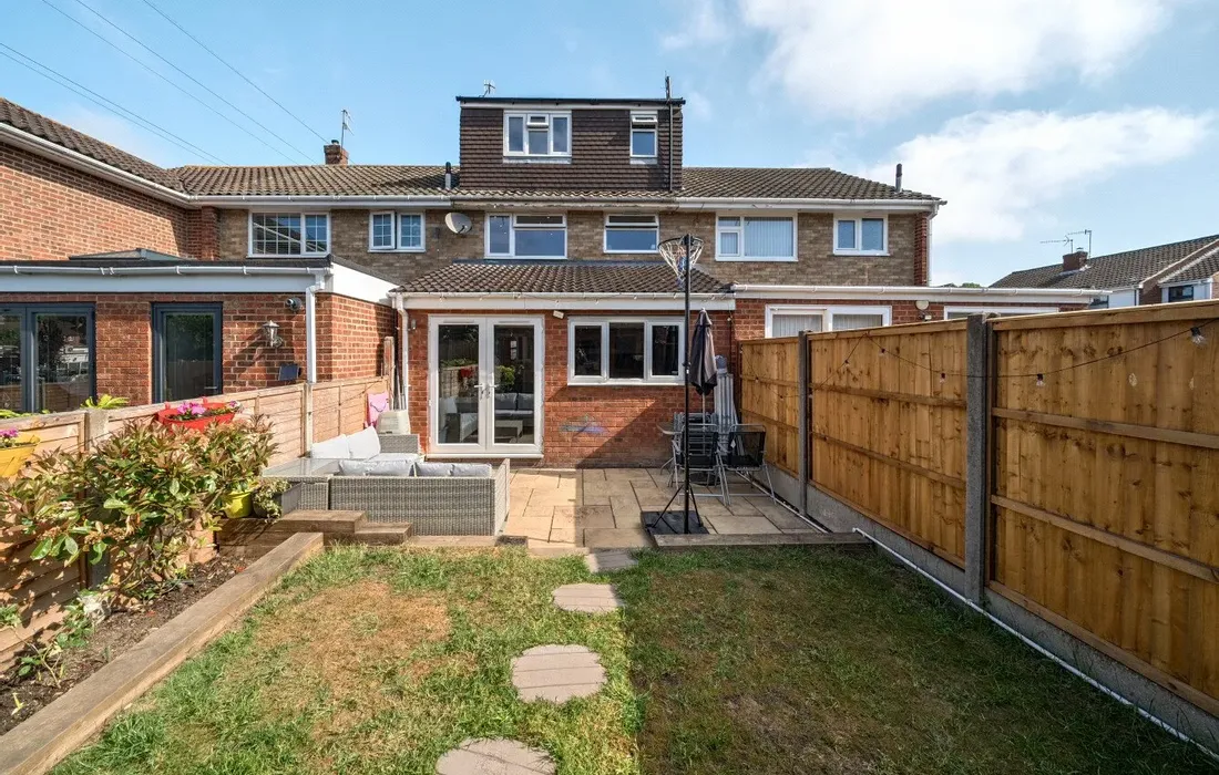 5 bedroom house for sale