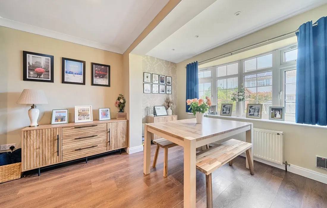 5 bedroom house for sale