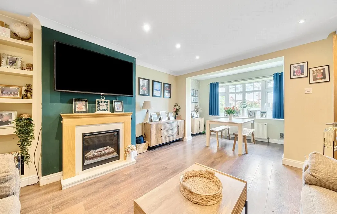5 bedroom house for sale