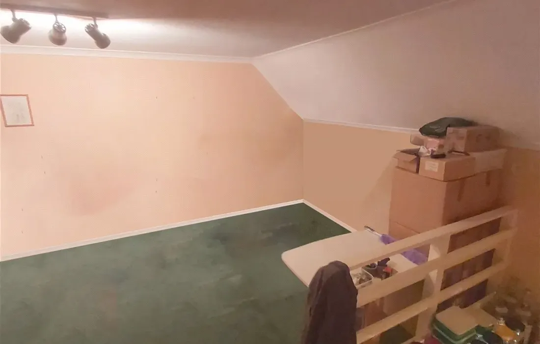 2 bedroom maisonette for sale