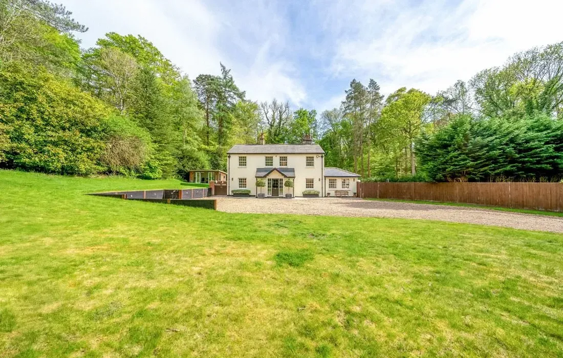 4 bedroom house for sale