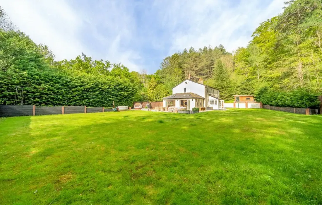 4 bedroom house for sale