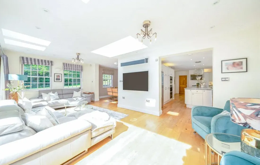 4 bedroom house for sale
