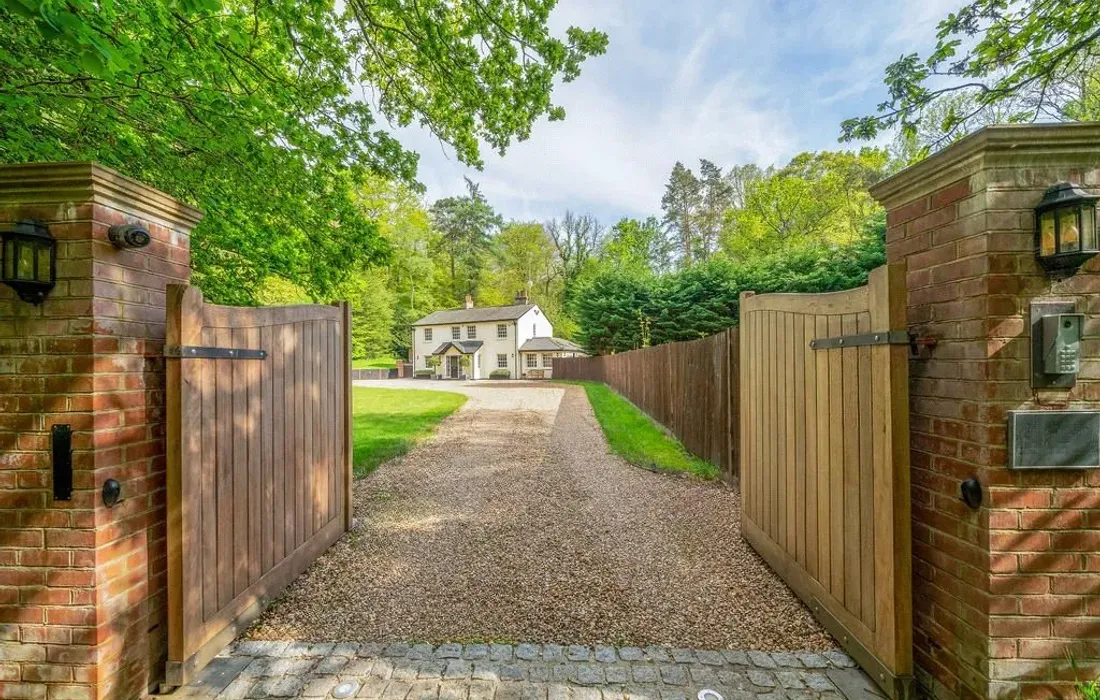 4 bedroom house for sale