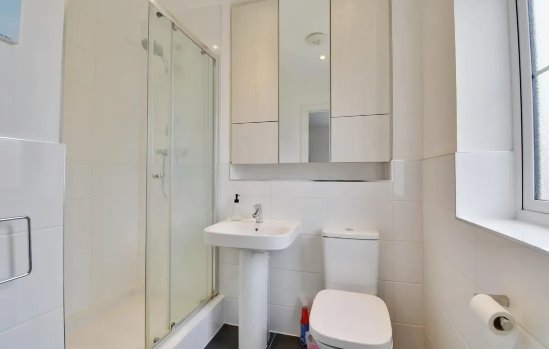 4 bedroom house to rent