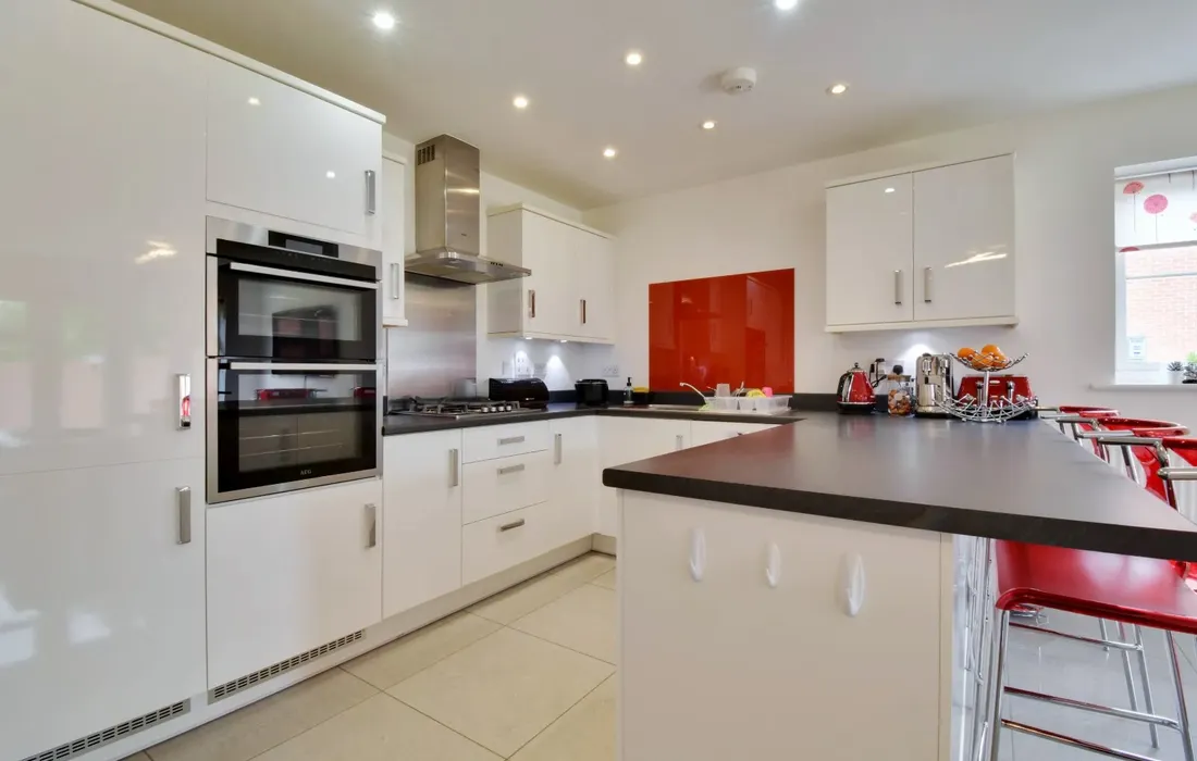 4 bedroom house to rent