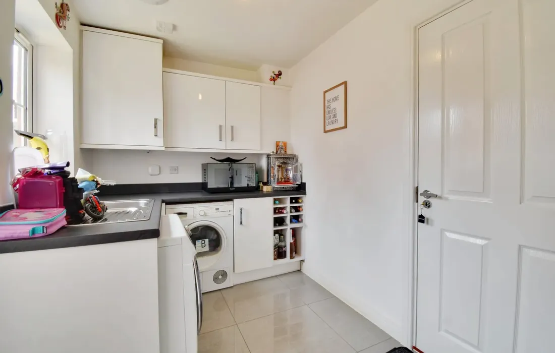4 bedroom house to rent