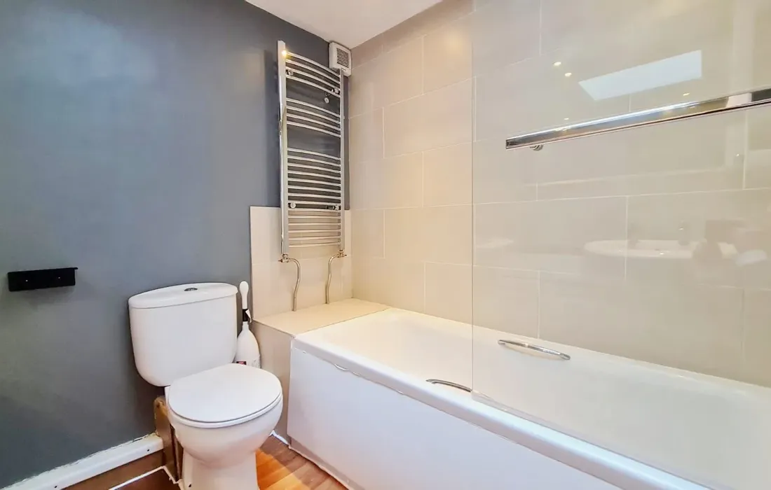 2 bedroom maisonette to rent