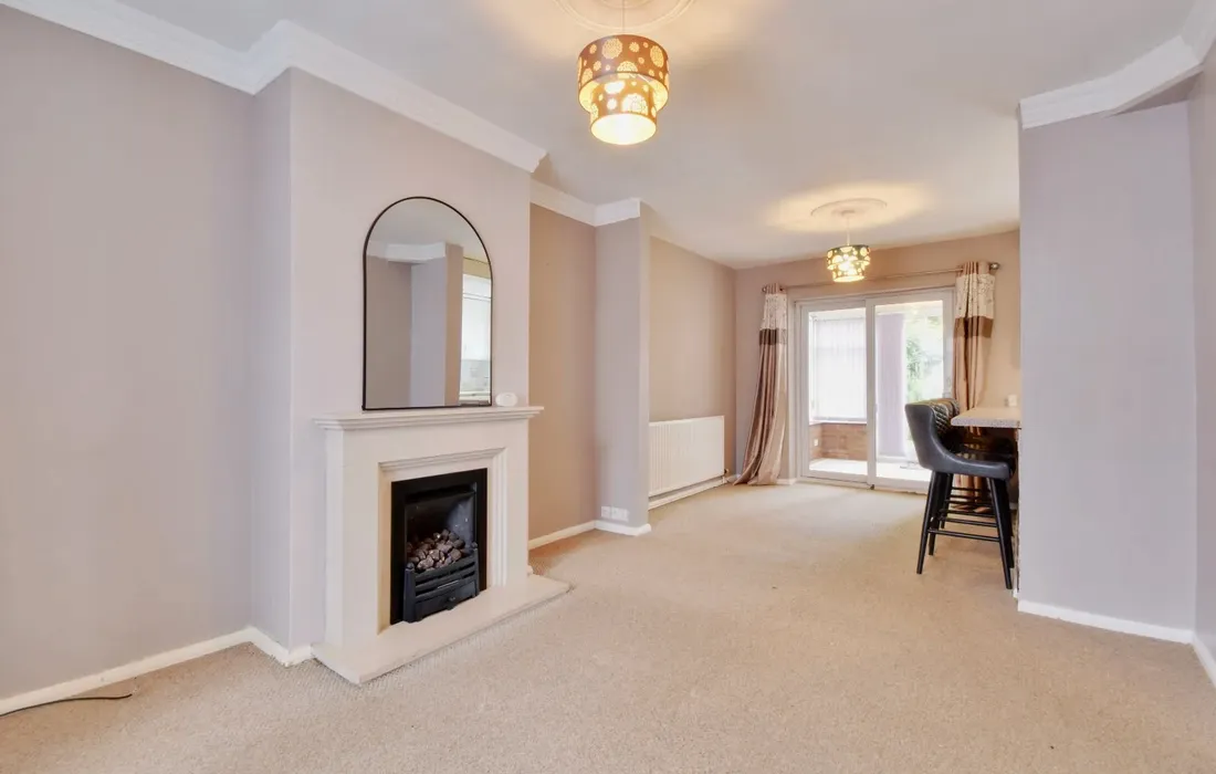 2 bedroom house to rent