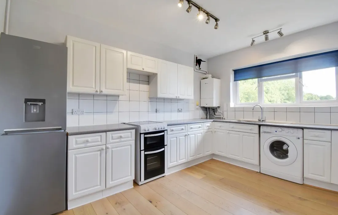2 bedroom apartment to rent