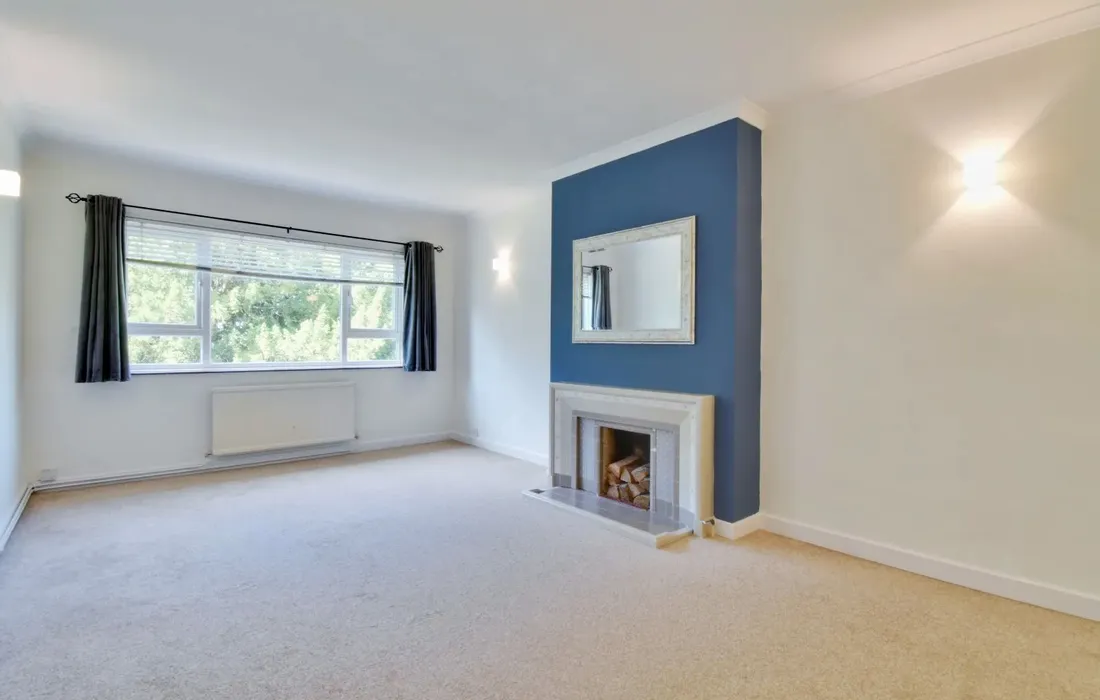 2 bedroom apartment to rent