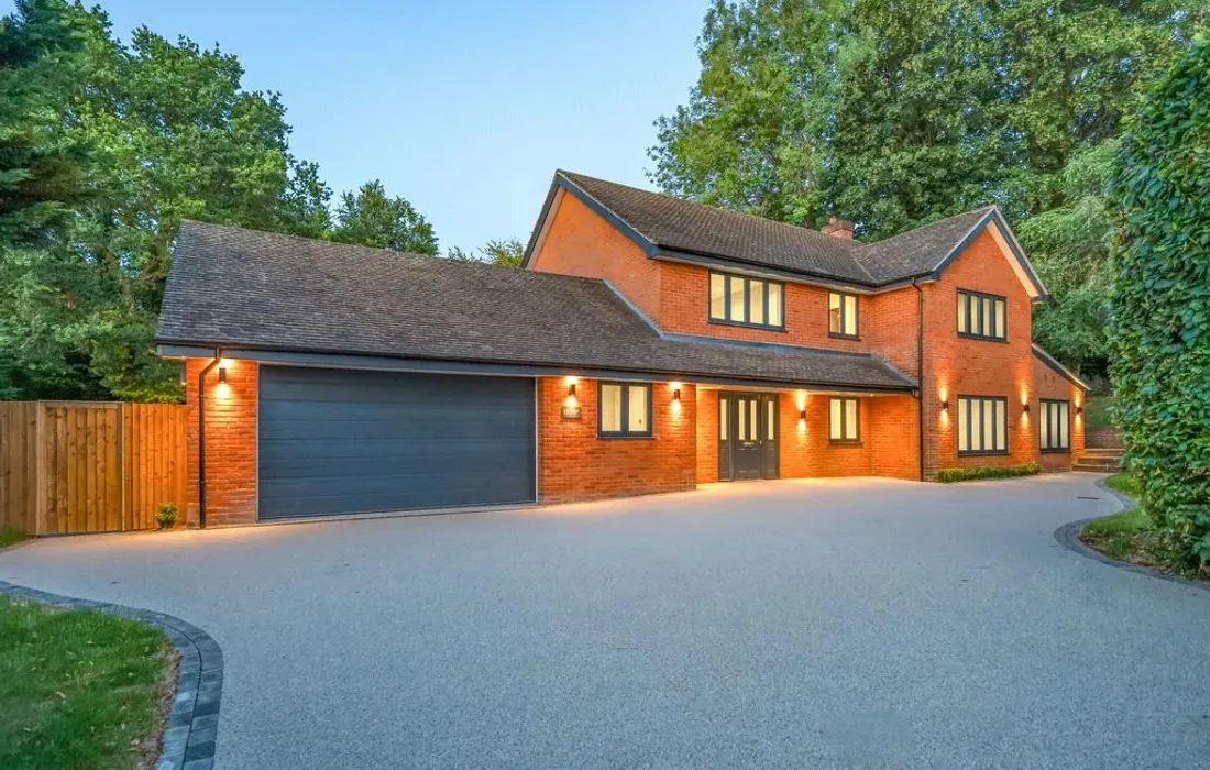 5 bedroom house for sale