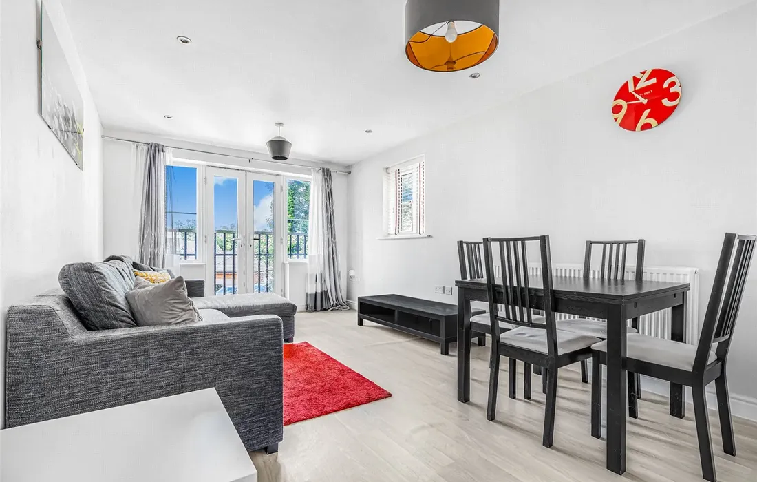 2 bedroom apartment for sale