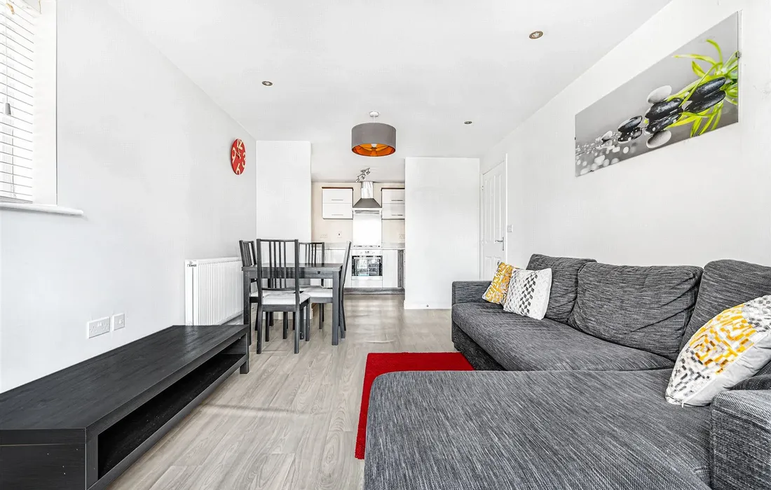 2 bedroom apartment for sale