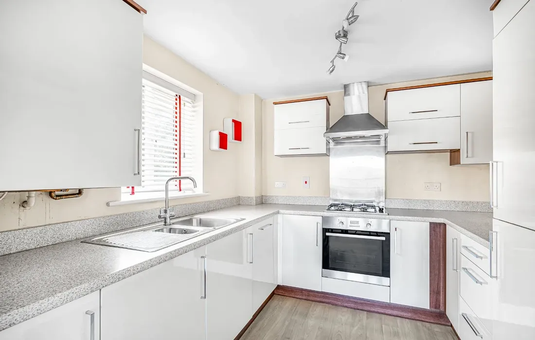 2 bedroom apartment to rent