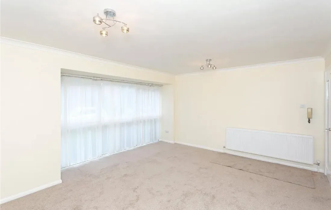 2 bedroom apartment to rent