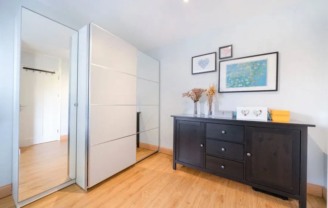 2 bedroom house for sale