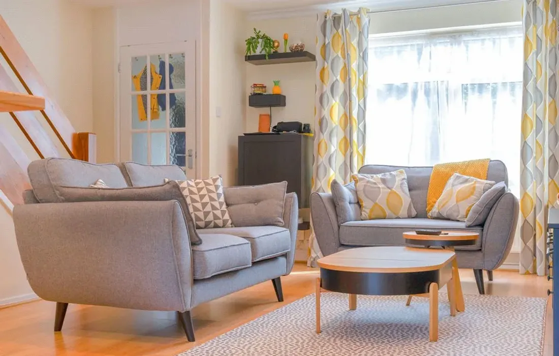 2 bedroom house for sale