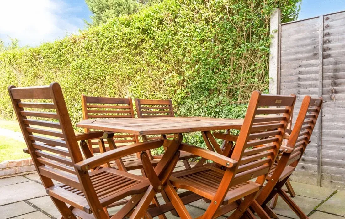 2 bedroom house for sale