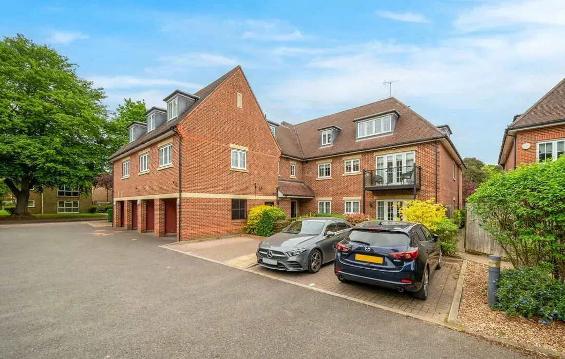 2 bedroom apartment to rent