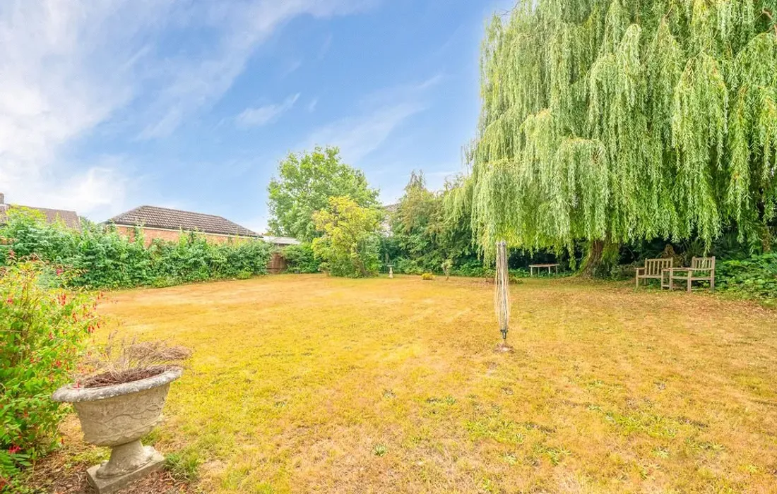 3 bedroom bungalow for sale