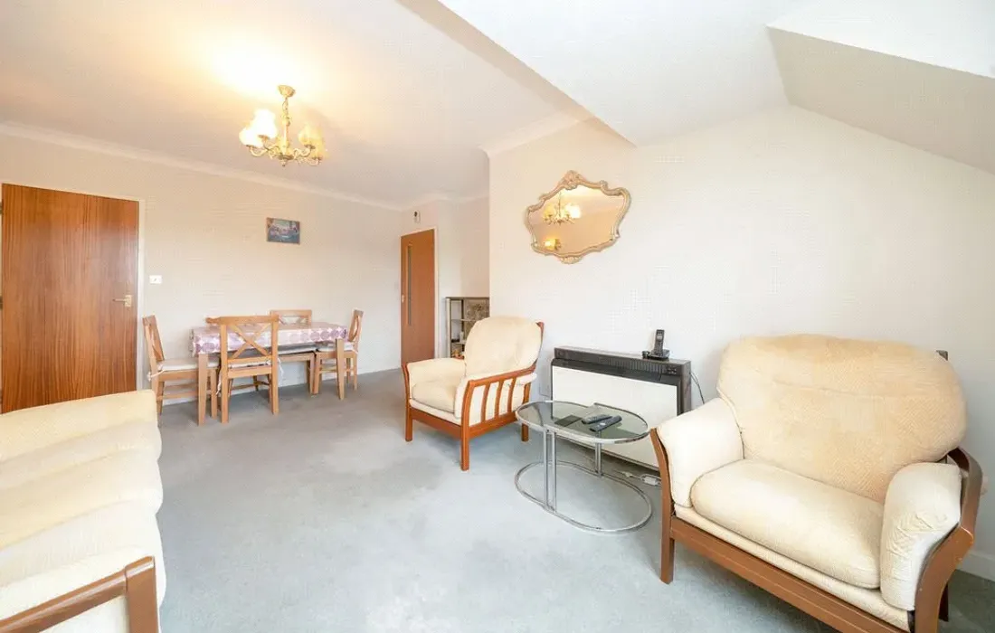 2 bedroom apartment for sale