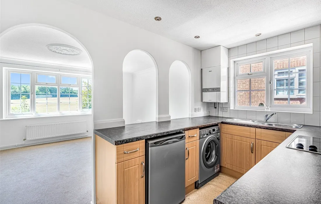 1 bedroom apartment for sale