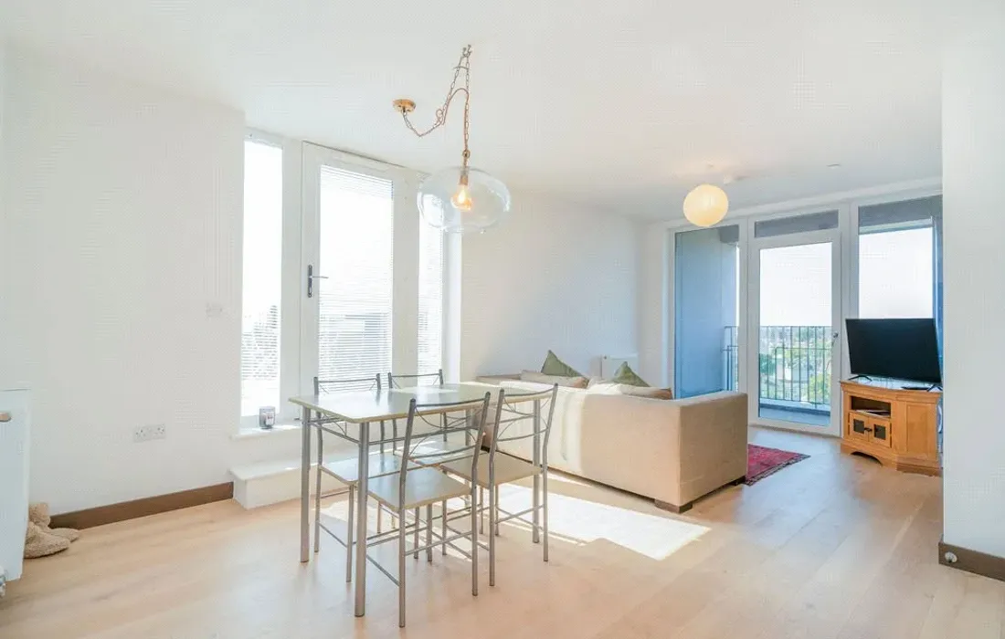 1 bedroom apartment for sale