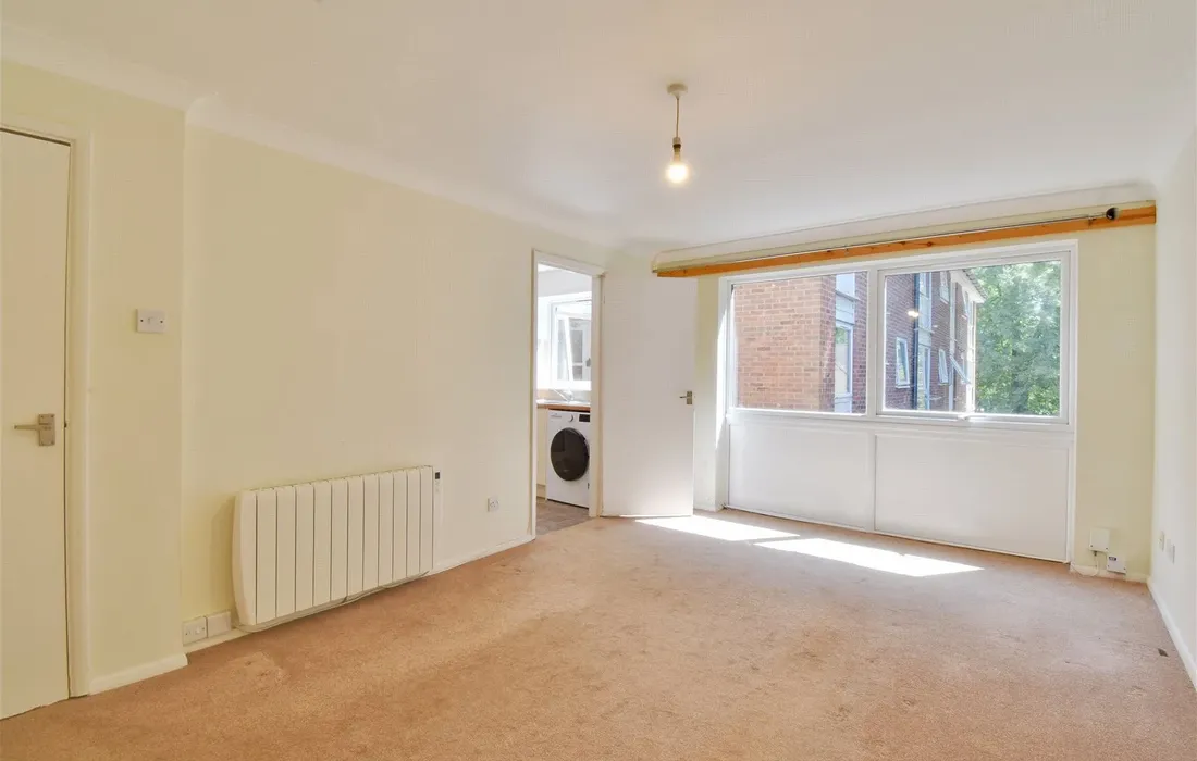 2 bedroom apartment to rent