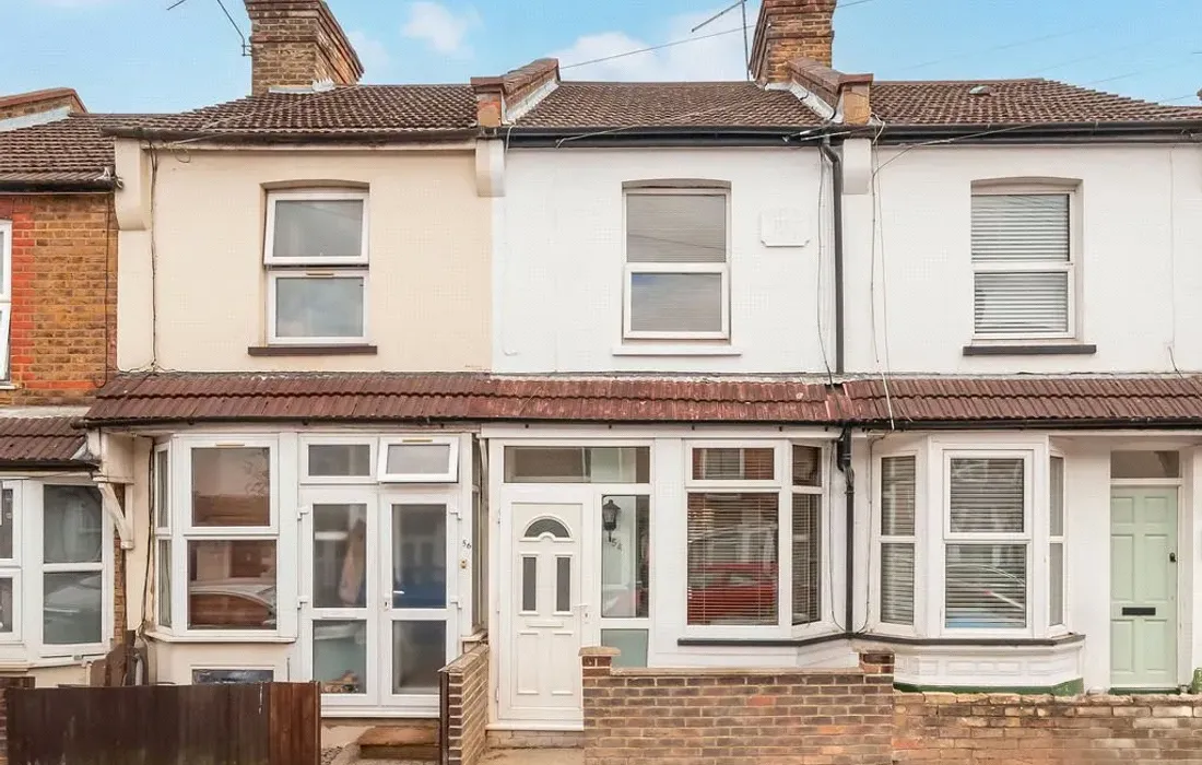 2 bedroom house for sale