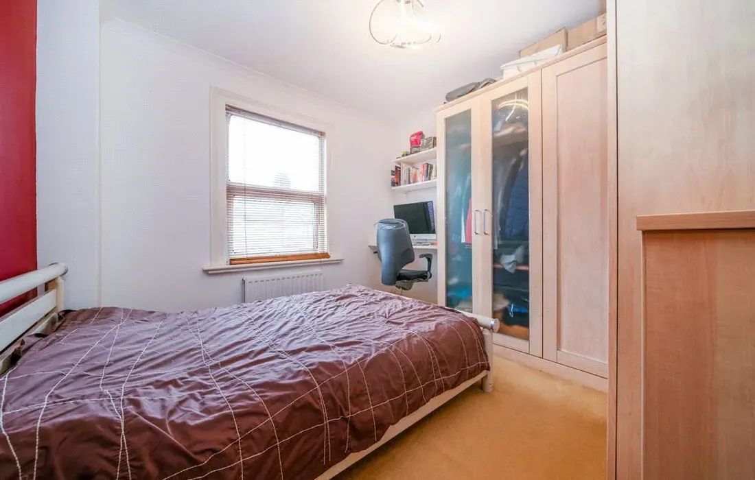 2 bedroom house for sale