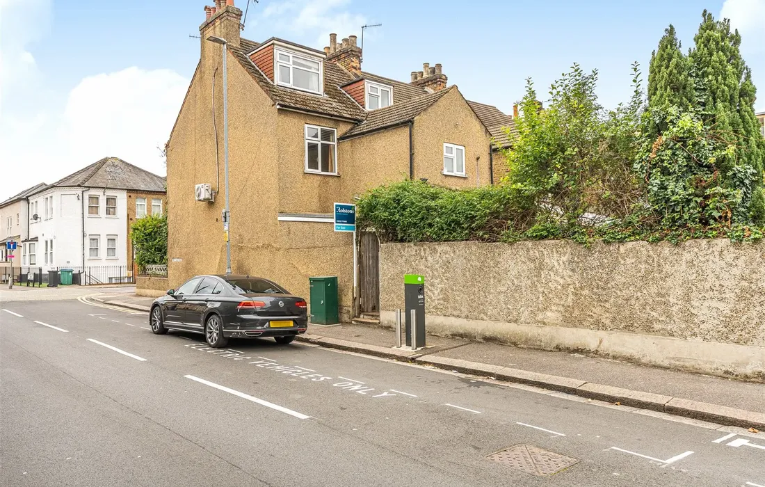 3 bedroom house for sale