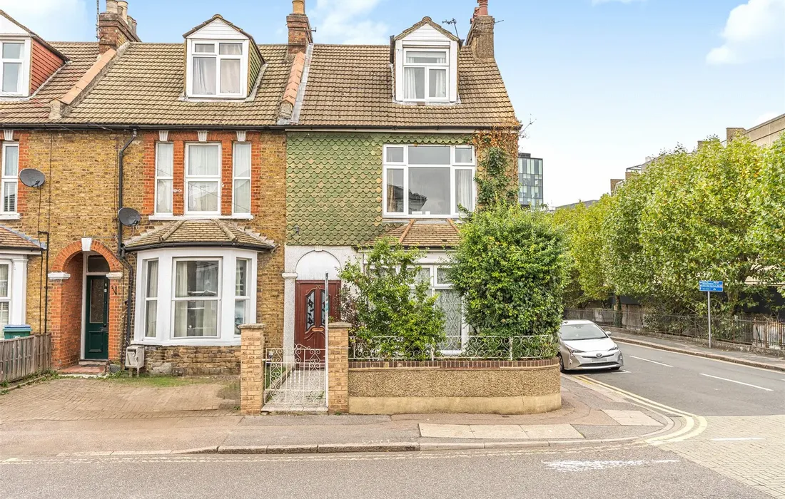 3 bedroom house for sale