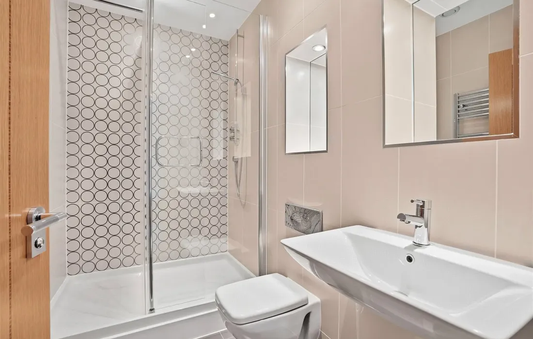 3 bedroom apartment for sale