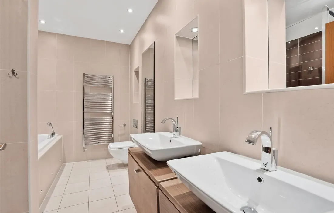 3 bedroom apartment for sale